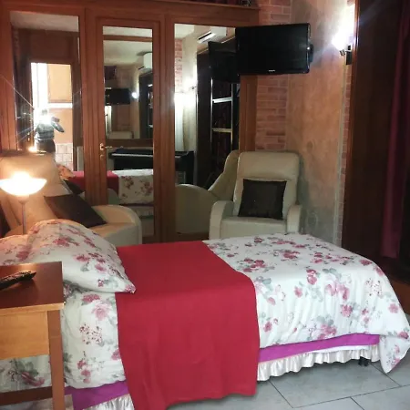 Tangohotel Lucca