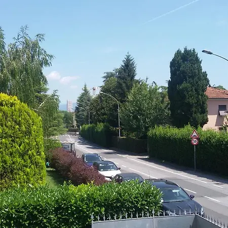 Vendégház Tangohotel Lucca