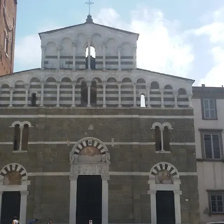 Vendégház Tangohotel Lucca