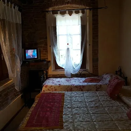 Tangohotel Vendégház Lucca